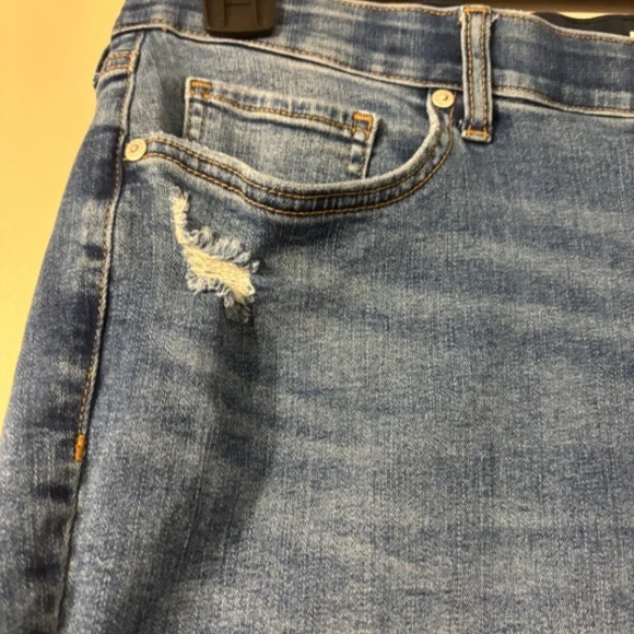 Blue Jean Bermuda Shorts - Picture 2 of 5